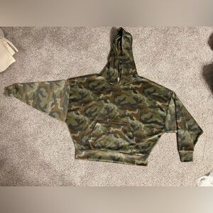 American Eagle Outfitters Camouflage velvet Hoodie
